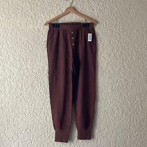NWT High-waisted waffle-knit jogger pants